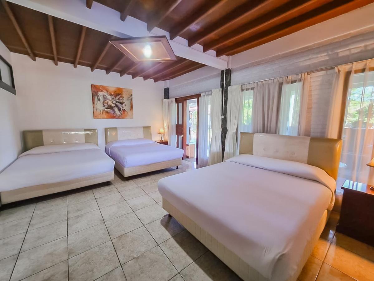 Samakta Guest House Лембанг Екстер'єр фото