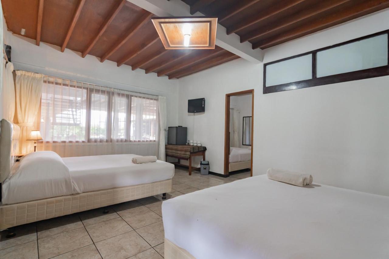 Samakta Guest House Лембанг Екстер'єр фото