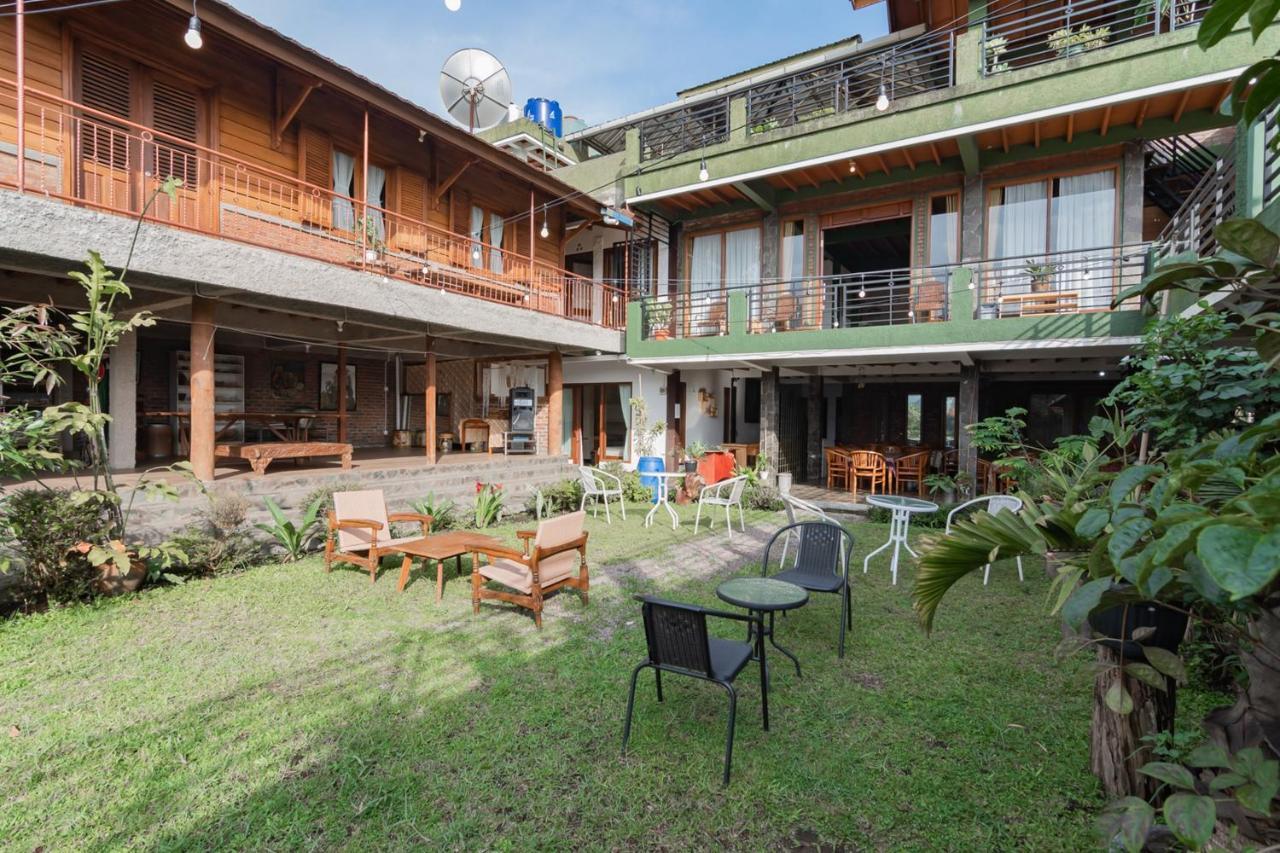 Samakta Guest House Лембанг Екстер'єр фото